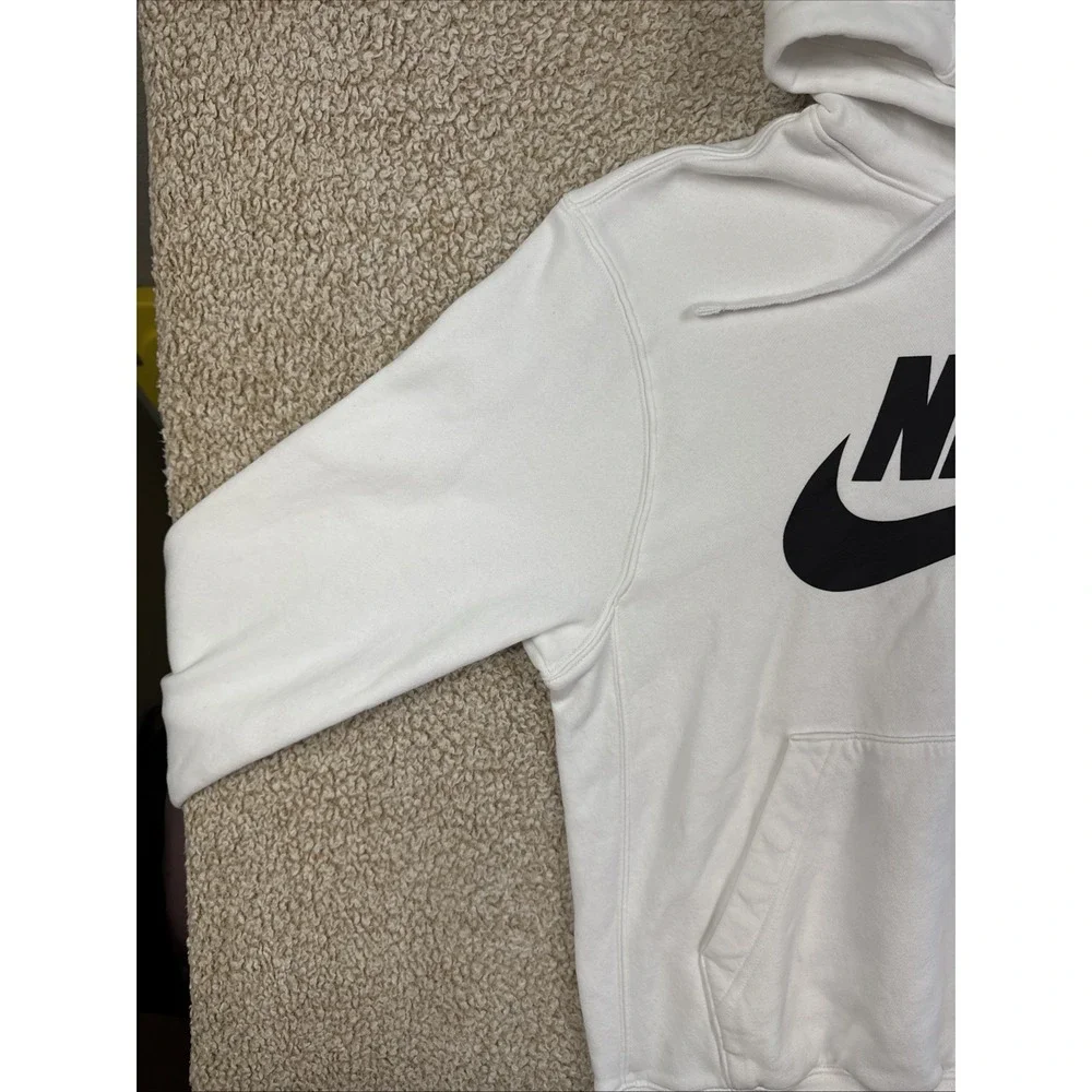 White Nike Sportswear Club Fleece Men's Pullover Hoodie Black Swoosh Size Small